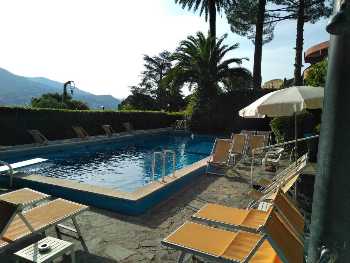 Loggia Portofino Apartment Рапало Екстериор снимка